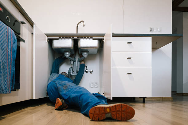 Professional Leak Detection technician working in Spencer, MA